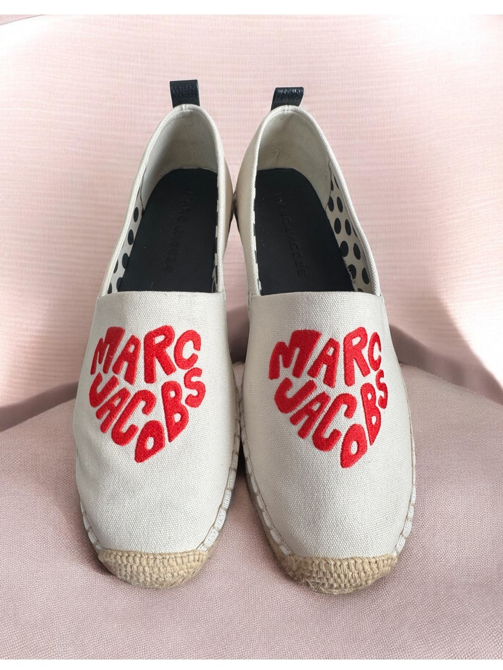 MARC JACOBS THE MARC HEART ESPADRILLES SIZE 39 8.5